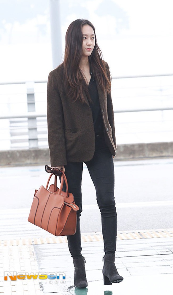 krystal-jung-february-airport-fashion-01-drama-chronicles-15825344494371011290821.jpg