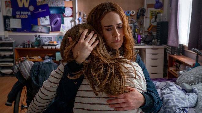 Thiếu nữ ph&aacute;t đi&ecirc;n v&igrave; bị mẹ kiểm so&aacute;t qu&aacute; mức trong trailer của phim kinh dị RUN - Ảnh 4.