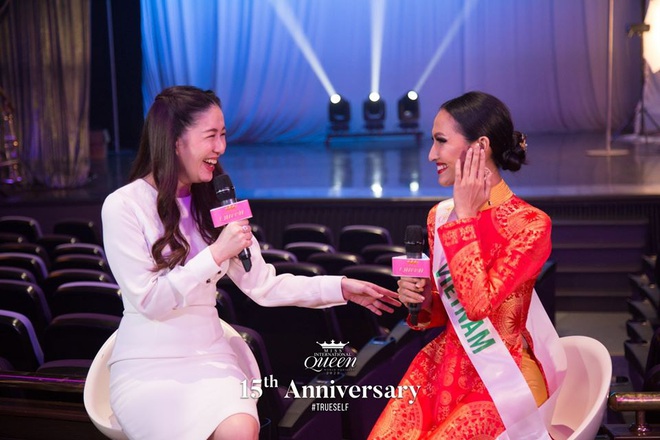 Ho&agrave;i Sa được khen d&ugrave; n&oacute;i tiếng Anh ấp &uacute;ng ở phần thi phỏng vấn, đại diện Thụy Điển gốc Việt lại th&agrave;nh t&acirc;m điểm tranh c&atilde;i - Ảnh 5.