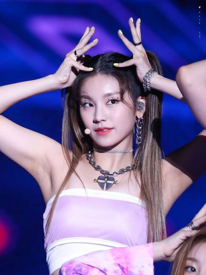 10 nữ idol nhảy “đỉnh” nhất do chuyên gia chọn: Lisa vượt mặt Momo với điểm số tuyệt đối, “chị đại” 20 năm tuổi nghề vẫn bất ngờ góp mặt - Ảnh 4.