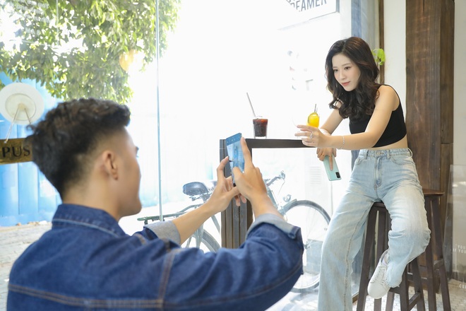 3 kiểu chụp ảnh nếu là con gái sẽ rất thích, nhớ ghi lại mà chụp crush đi - Ảnh 1.