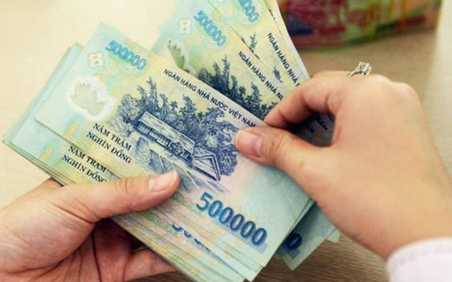 Cùng xem cách chi tiêu của đôi vợ chồng mới cưới ở giữa Hà Nội thu nhập 14 triệu nhưng tháng nào cũng để ra được 8 triệu - Ảnh 1.