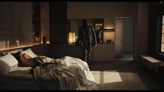 Taylor Swift đúng thánh cài cắm: Vạch trần định kiến xã hội, mỉa khéo Scooter Braun và vợ chồng Kim Kardashian cùng 7749 sự thật trong MV The Man - Ảnh 3.