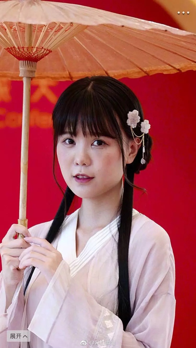 Khẳng định không bao giờ phải dùng photoshop, thế mà "hot girl cổ trang" vẫn bị bóc ảnh đời thường trông như bà thím - Ảnh 4.