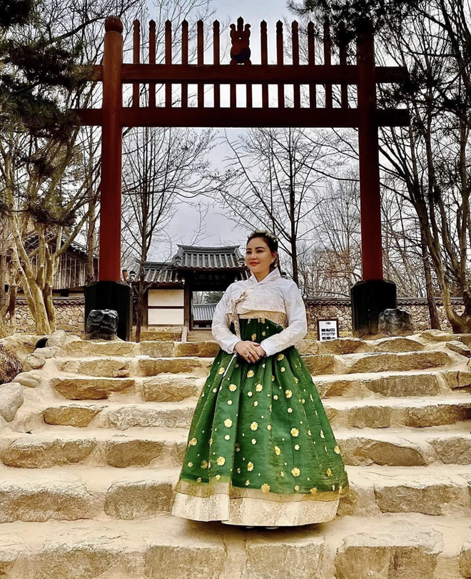 Xem dàn sao Bố già pose hình với hanbok: diễn sâu thì cực đỉnh nhưng khi lầy thì không ai bằng - Ảnh 4.