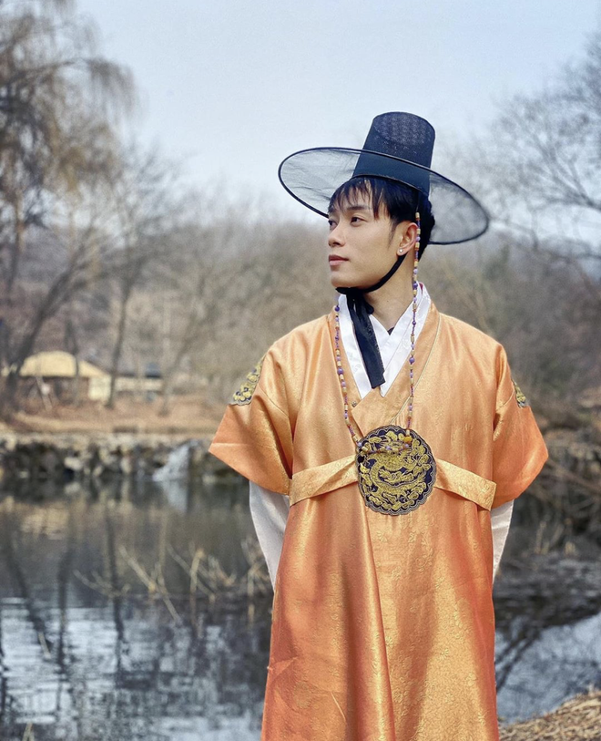 Xem dàn sao Bố già pose hình với hanbok: diễn sâu thì cực đỉnh nhưng khi lầy thì không ai bằng - Ảnh 5.