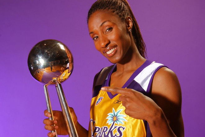 Trận đấu 101 điểm của huyền thoại WNBA và câu chuyện kỷ lục còn mãi dang dở - Ảnh 5.
