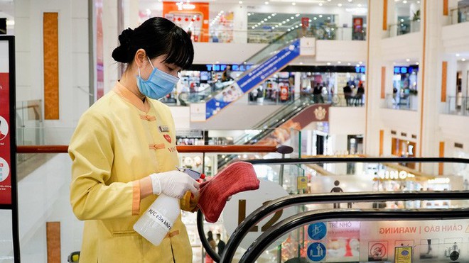 Đề nghị si&ecirc;u thị, trung t&acirc;m thương mại nghi&ecirc;n cứu ph&aacute;t khẩu trang miễn ph&iacute; cho kh&aacute;ch  - Ảnh 3.