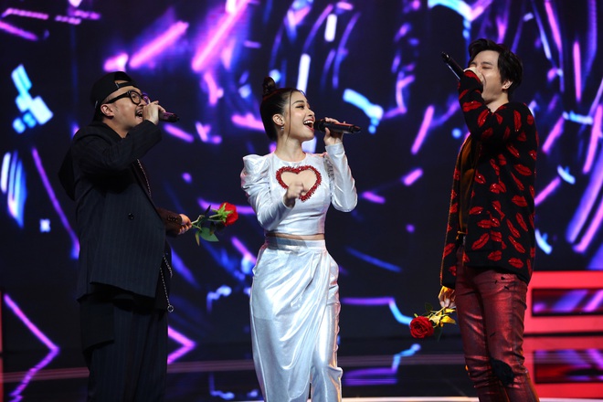 Trời sinh một cặp: Á hậu Kiều Loan vừa hát vừa rap khiến Trịnh Thăng Bình mê mẩn - Ảnh 2.