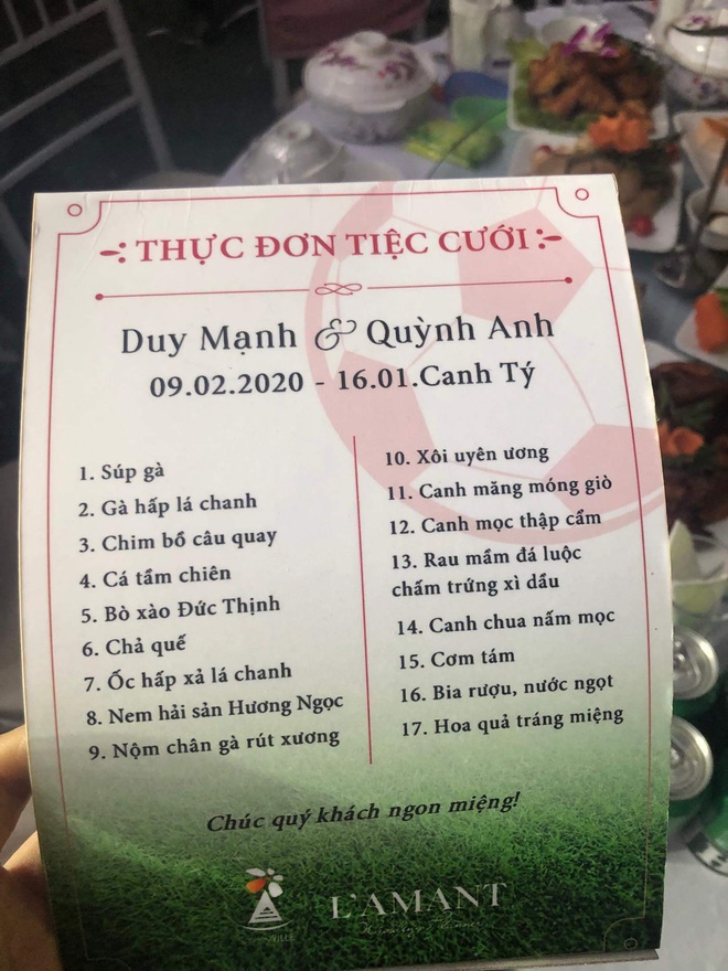 Soi tiệc cưới nh&agrave; Duy Mạnh: tận 17 m&oacute;n thế n&agrave;y th&igrave; đ&aacute;m cưới nh&agrave; ai m&agrave; đọ nổi? - Ảnh 3.