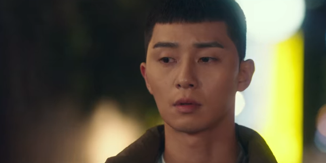 Park Seo Joon bị g&aacute;i hư cướp nụ h&ocirc;n đầu, tỉnh dậy c&ograve;n tưởng m&igrave;nh gặp &aacute;c mộng ở tập 4 Tầng Lớp Itaewon - Ảnh 19.