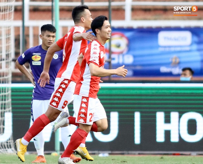 Công Phượng phản ứng nhanh, ngăn đồng đội xô xát với trung vệ U23 Việt Nam - Ảnh 6.