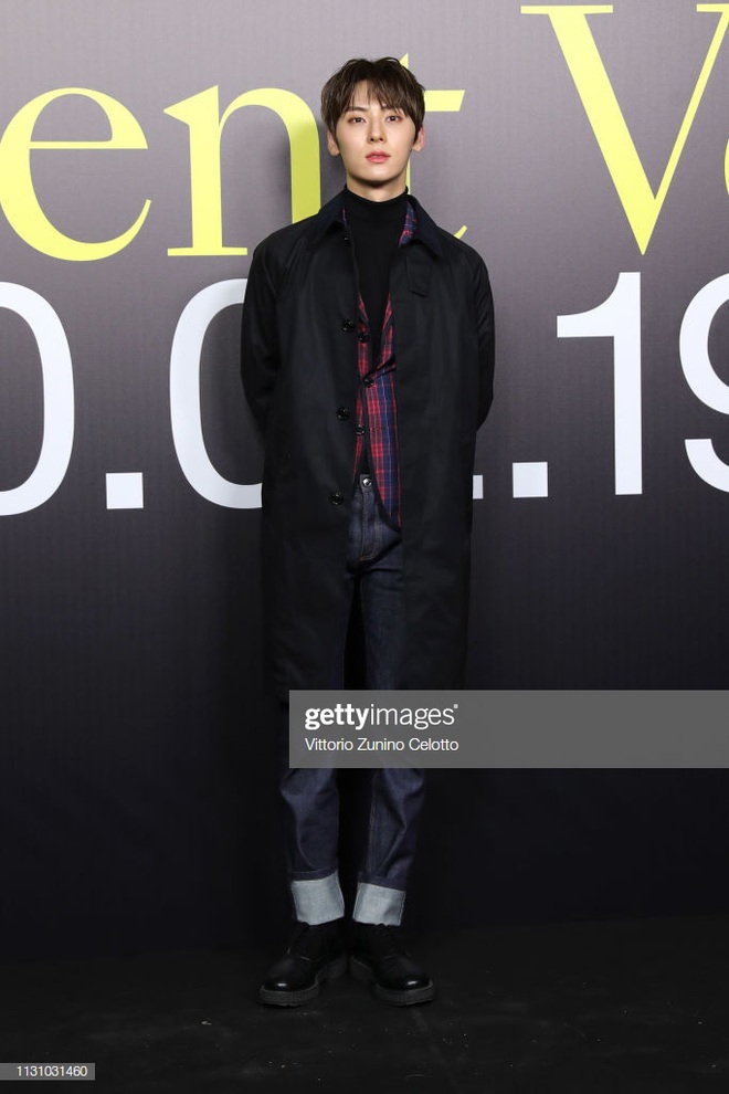 Hwang Min Hyun bị nghi nhiễm virus COVID-19 sau khi trở về từ Milan Fashion Week, đại diện NUEST chính thức lên tiếng - Ảnh 4.