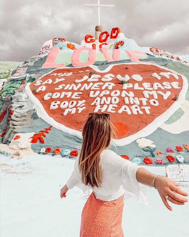 Ph&aacute;t cuồng với ngọn đồi ngọt ng&agrave;o như kẹo kh&ocirc;ng phải ai cũng biết ở Mỹ, đến check-in m&agrave; tưởng đang lạc v&agrave;o thế giới hoạt h&igrave;nh - Ảnh 9.