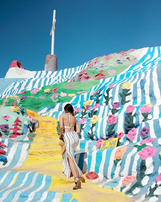 Ph&aacute;t cuồng với ngọn đồi ngọt ng&agrave;o như kẹo kh&ocirc;ng phải ai cũng biết ở Mỹ, đến check-in m&agrave; tưởng đang lạc v&agrave;o thế giới hoạt h&igrave;nh - Ảnh 8.