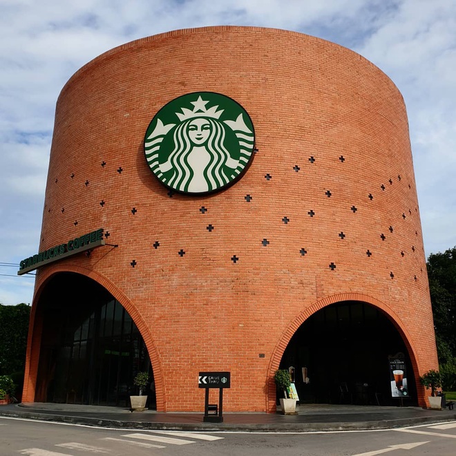 Mục sở thị 5 cửa hàng Starbucks Coffee đẹp nhất châu Á, mỗi nơi mang một phong cách khác nhau nhưng đều khiến bạn phải trầm trồ khen ngợi - Ảnh 13.
