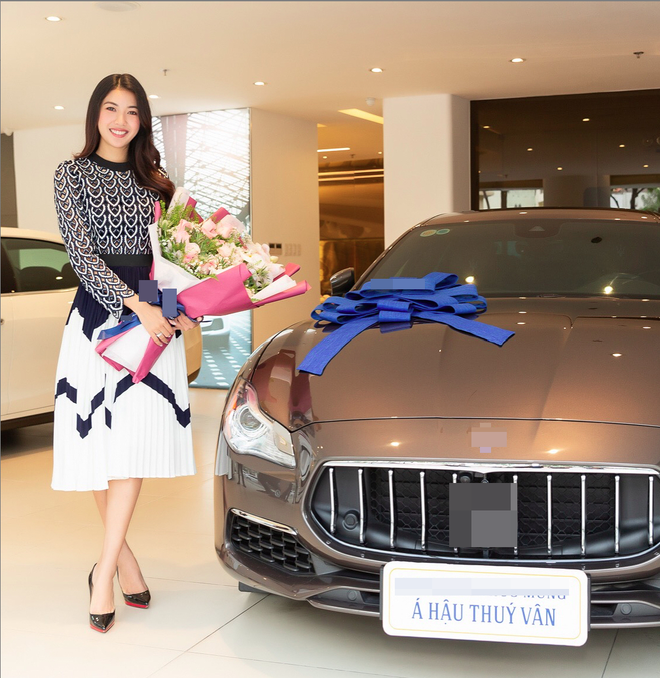 So k&egrave; khối t&agrave;i sản của HH Ngọc H&acirc;n v&agrave; &Aacute; hậu Th&uacute;y V&acirc;n trước khi về nh&agrave; chồng: Nh&agrave; sang, xế xịn, đồ hiệu nh&igrave;n m&agrave; hoa mắt! - Ảnh 13.