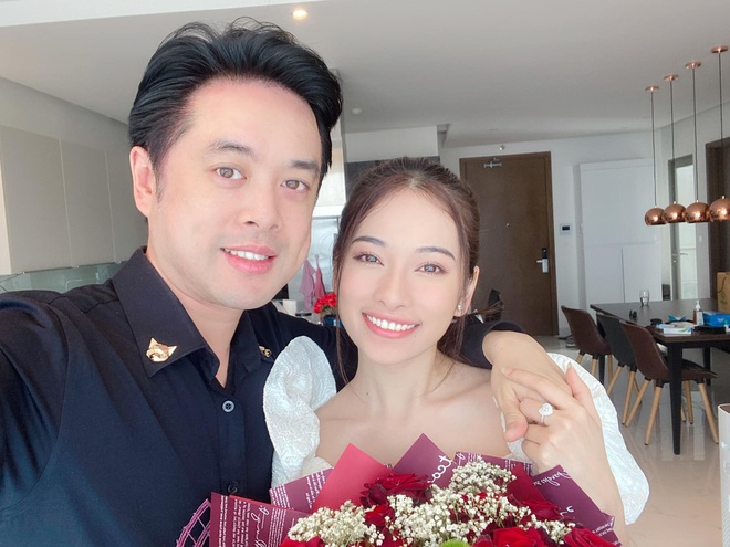 Vợ chồng Dương Khắc Linh khóa môi cực tình, cùng hội bạn Đăng Khôi quậy tưng bừng dịp sinh nhật - Ảnh 5.
