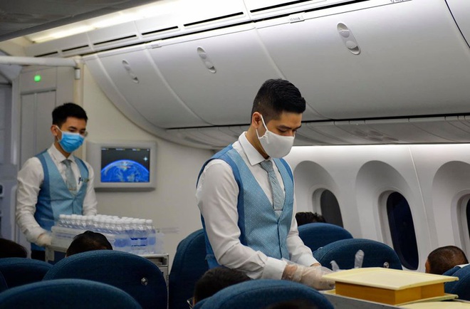 Vietnam Airlines sẽ đưa hành khách đủ sức khỏe và đủ điều kiện xuất nhập cảnh từ Anh, Pháp, Đức về Việt Nam - Ảnh 1.