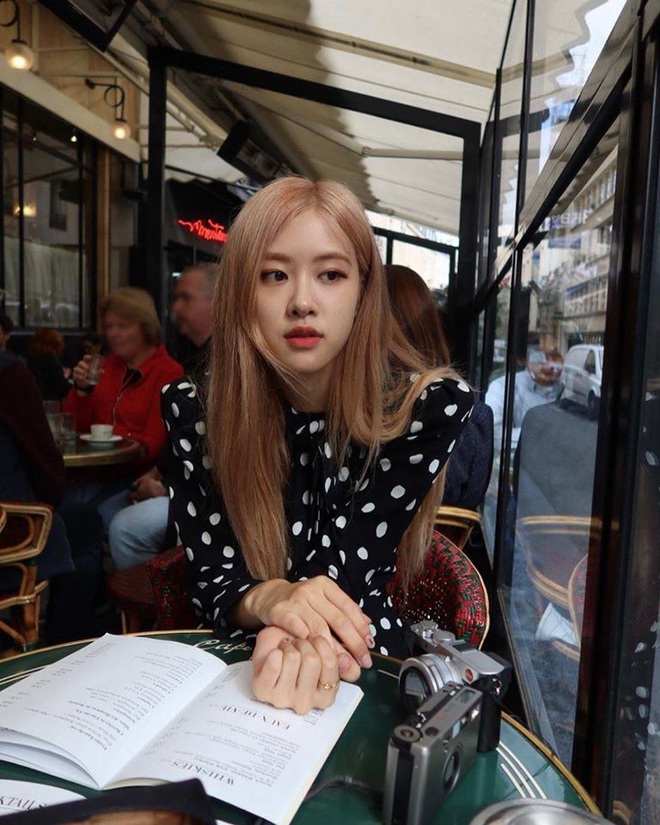 Fan Việt truyền tay nhau bộ ảnh “đi ăn tối nay cùng Rosé (BLACKPINK)” khắp Facebook: Cô bạn gái mà ai cũng muốn ở bên là đây! - Ảnh 4.