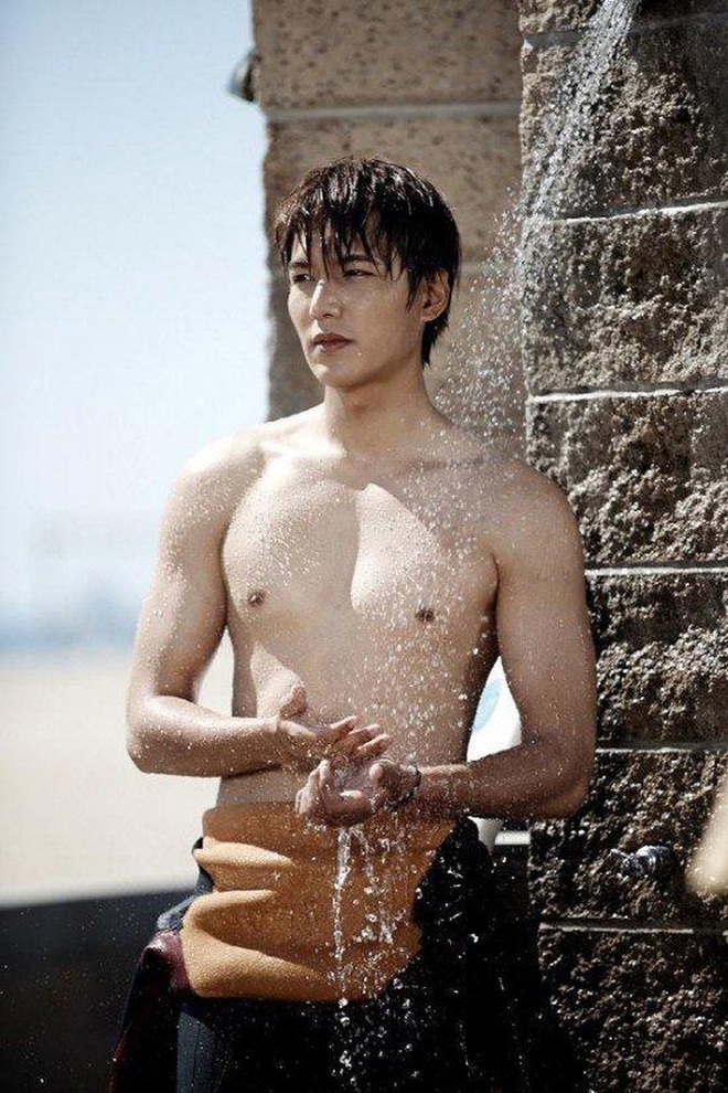 Nhan sắc dàn cast hot nhất Quân vương bất diệt: Đến cận thần của Lee Min Ho còn soái, nữ phụ đỉnh đến mức đè bẹp nữ chính - Ảnh 9.