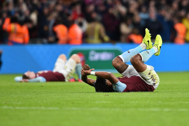 Man City lần thứ ba li&ecirc;n tiếp v&ocirc; địch C&uacute;p Li&ecirc;n đo&agrave;n Anh - Ảnh 5.