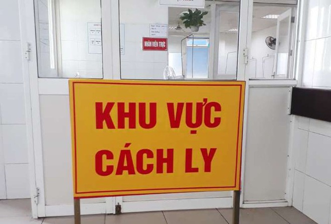 Đang cách ly theo dõi Covid-19 lại mắc thêm các bệnh khác có được hưởng BHYT? - Ảnh 1.