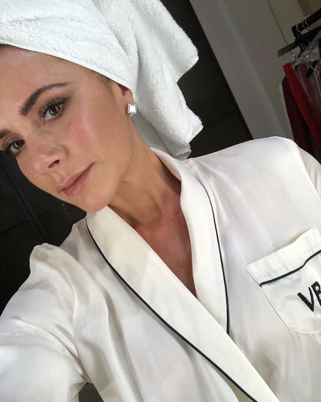 Cho&aacute;ng khi Victoria Beckham đi spa hết 30 triệu 1 buổi d&ugrave; vừa thua lỗ ngh&igrave;n tỷ trong năm ngo&aacute;i - Ảnh 3.