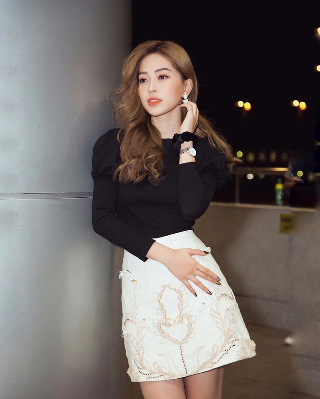 Ngắm d&agrave;n Hoa &ndash; &Aacute; hậu Việt ra ngay cả loạt c&ocirc;ng thức l&ecirc;n đồ tới c&ocirc;ng sở m&agrave; chị em n&agrave;o cũng c&oacute; thể copy theo - Ảnh 6.