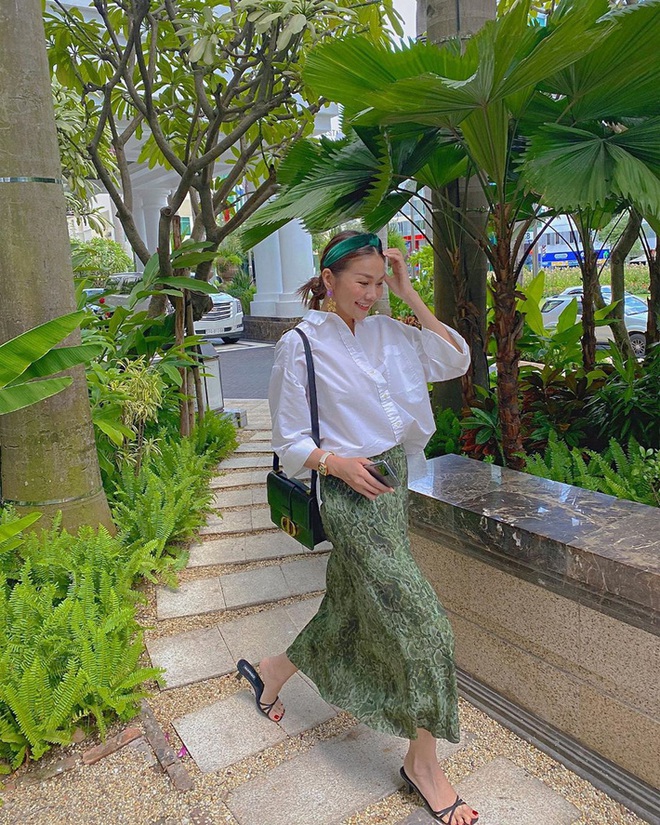 2 đ&ocirc;i guốc mũi vu&ocirc;ng được Ngọc Trinh sắm liền tay c&oacute; g&igrave; đặc biệt m&agrave; c&aacute;c chị em n&ecirc;n bổ sung ngay v&agrave;o tủ đồ? - Ảnh 5.