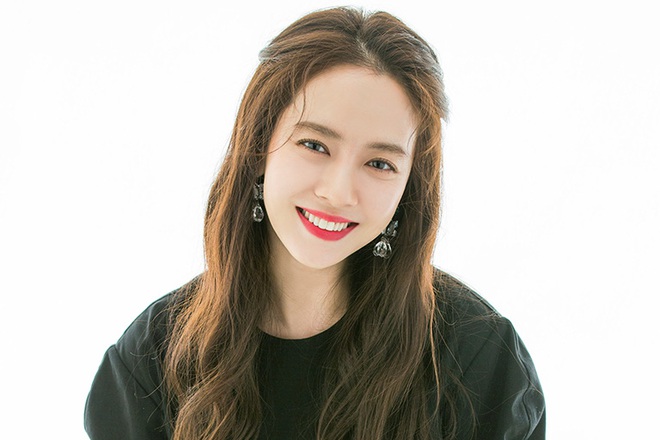 Cứ tưởng sút cân xuống sắc, ai dè loạt hình khoe hậu trường mới của mợ ngố Song Ji Hyo lại gây bão vì bùng nổ visual - Ảnh 6.