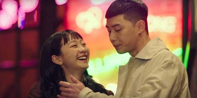 7 cảnh đã mắt nhất Tầng Lớp Itaewon tập cuối: Park Seo Joon cuồng hôn điên nữ chưa sướng bằng màn trả nghiệp của lão Jang - Ảnh 13.