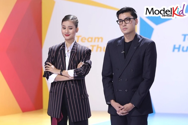 M&acirc;u Thủy &ocirc;m trọn drama tập 4 Model Kid: Bỏ về, đi trễ, tranh c&atilde;i với Quang Đại & Hương Ly khi loại th&iacute; sinh - Ảnh 7.