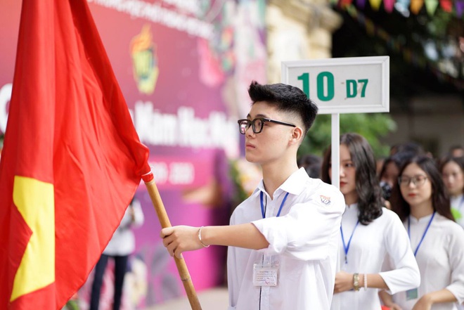 Bộ GD-ĐT thành lập tiểu ban tinh giản nội dung học - Ảnh 1.