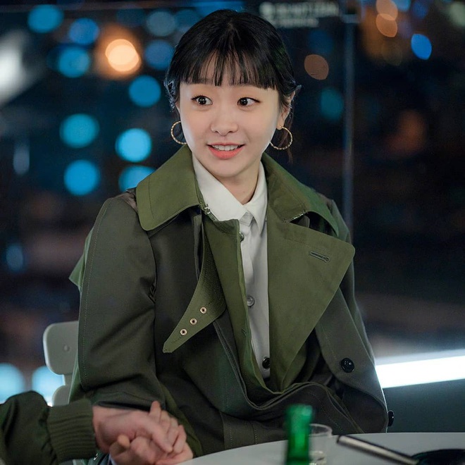 Hậu trường Itaewon Class gây sốt: Màn đọ sắc hiếm của bộ 3 mỹ nhân cướp spotlight của nụ hôn Seo Joon dành cho Dami - Ảnh 8. Hậu trường Itaewon Class gây sốt: Màn đọ sắc hiếm của bộ 3 mỹ nhân cướp spotlight của nụ hôn Seo Joon dành cho Dami - Ảnh 8.