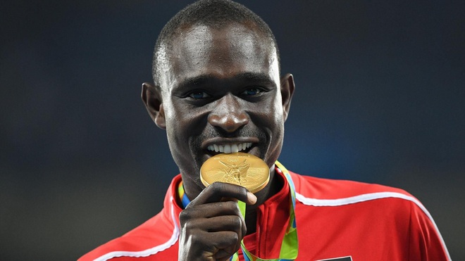 Suýt mất mạng, cha qua đời, vợ ly thân và giờ là hoãn Olympic, lối thoát nào cho nhà vô địch David Rudisha? - Ảnh 4.