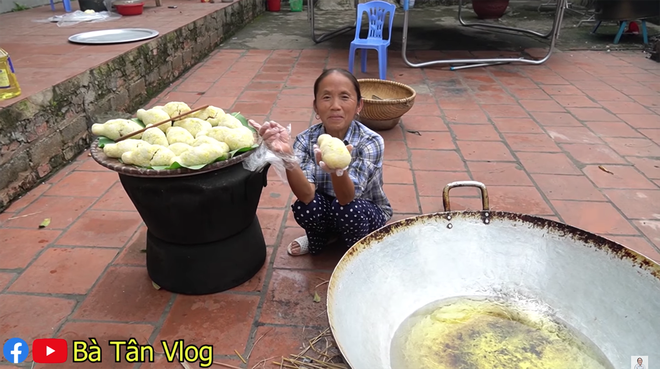 Làm món gà không lối thoát nhưng thịt gà của bà Tân lại... thoát hết ra ngoài vì xảy ra lỗi khi chế biến - Ảnh 5.