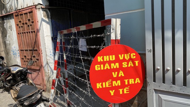 C&aacute;ch ly 53 c&aacute;n bộ nh&acirc;n vi&ecirc;n bệnh viện huyện B&igrave;nh Ch&aacute;nh đi đ&aacute;m tang - Ảnh 1.