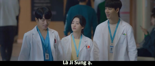 Chết cười với cameo bất đắc dĩ ở Hospital Playlist: Từ sư phụ Kim ở Người Thầy Y Đức tới bác sĩ bị ví như Thanos, ai chơi lại? - Ảnh 2.