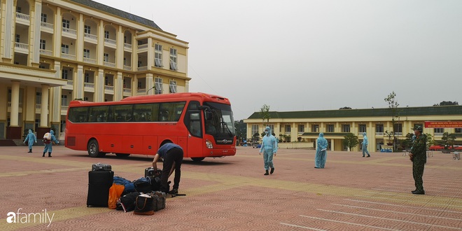 Chàng trai người Anh viết nhật ký cách ly khiến bạn bè quốc tế “cám ơn Việt Nam” đã âm tính hoàn toàn với Covid-19, tiết lộ hình ảnh sau khi rời trại và chuỗi ngày bất ngờ nổi tiếng - Ảnh 2.