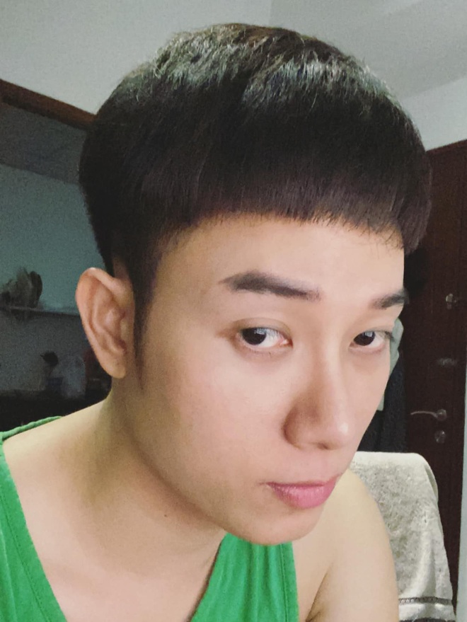 Đam mê xuống tóc bắt trend như ông chủ DanBam Park Seo Joon, Trúc Nhân bị cả dàn sao Việt phản đối vì quá sai trái - Ảnh 2.