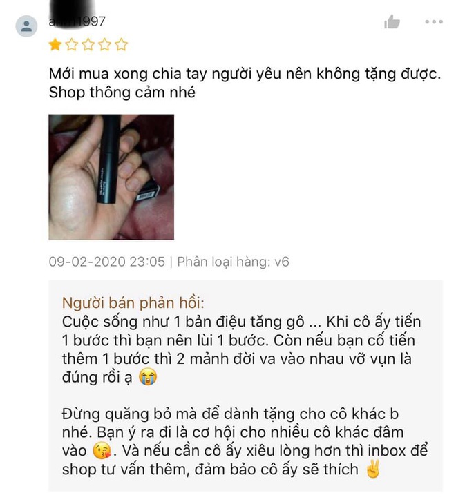 Khi shop online trổ t&agrave;i tư vấn t&igrave;nh cảm ki&ecirc;m lu&ocirc;n cả &ldquo;cảnh s&aacute;t ch&iacute;nh tả&rdquo;: Ai bảo mua h&agrave;ng online to&agrave;n phốt n&agrave;o? - Ảnh 1.