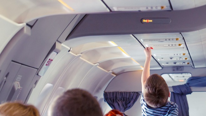 10 điều mà tiếp viên hàng không luôn muốn hành khách biết và tuân theo trong các chuyến bay: Chúng tôi chỉ muốn tốt cho bạn thôi! - Ảnh 2.