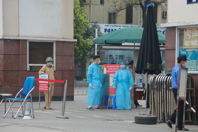 Thêm 3 ca nhiễm Covid-19 mới, nâng tổng lên 207: 1 ca là nhân viên công ty Trường Sinh, 2 người liên quan bar Buddha - Ảnh 1.