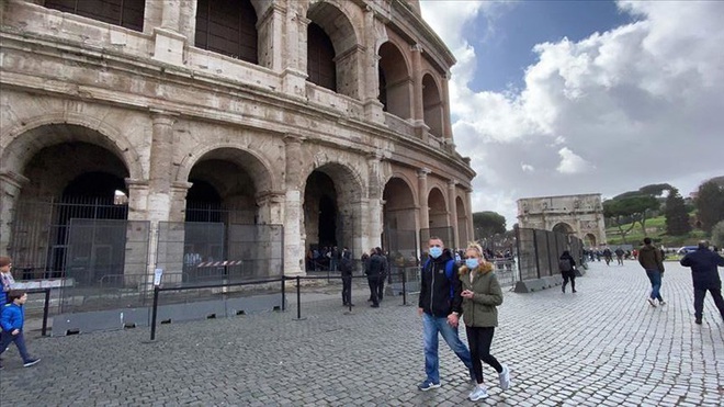 Italy hơn 100.000 ca, Tây Ban Nha thành vùng dịch lớn thứ 3 thế giới - Ảnh 1.