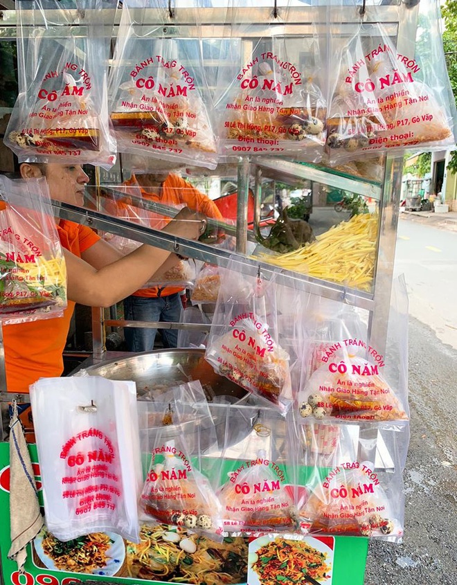 Càn quét hết 10 toạ độ bán bánh tráng ngon nức tiếng giữa lòng Sài Gòn, toàn là nơi đình đám được review rất tốt - Ảnh 10.