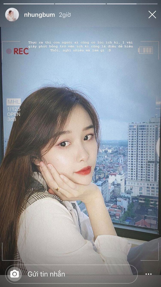 Nhật L&ecirc; c&ugrave;ng d&agrave;n WAGs xinh đẹp tuyển Việt Nam đồng l&ograve;ng chia sẻ th&ocirc;ng tin về Covid-19 ở H&agrave; Nội, khuy&ecirc;n fan b&igrave;nh tĩnh chống dịch - Ảnh 7.