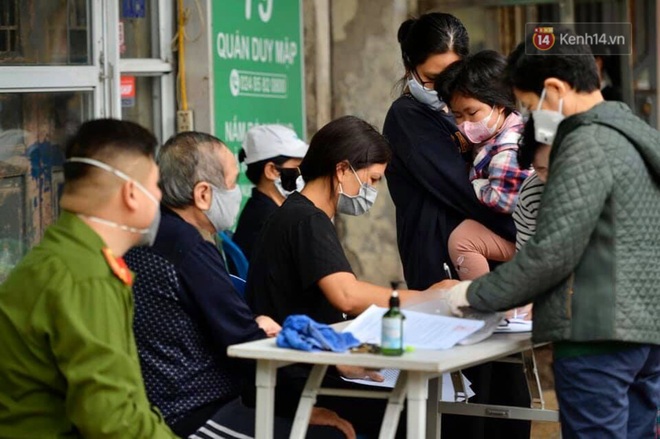 Chủ tịch TP.Hà Nội: Chúng ta đang ở giai đoạn vàng, nếu thực hiện tốt, thì chắc chắn ngăn được lây lan của dịch bệnh - Ảnh 1.