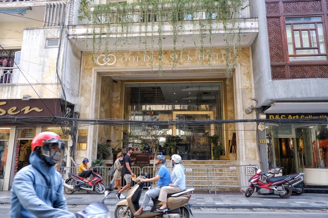 Thêm 2 khách sạn tại Hà Nội có liên quan tới du khách nước ngoài nhiễm COVID-19 - Ảnh 1.