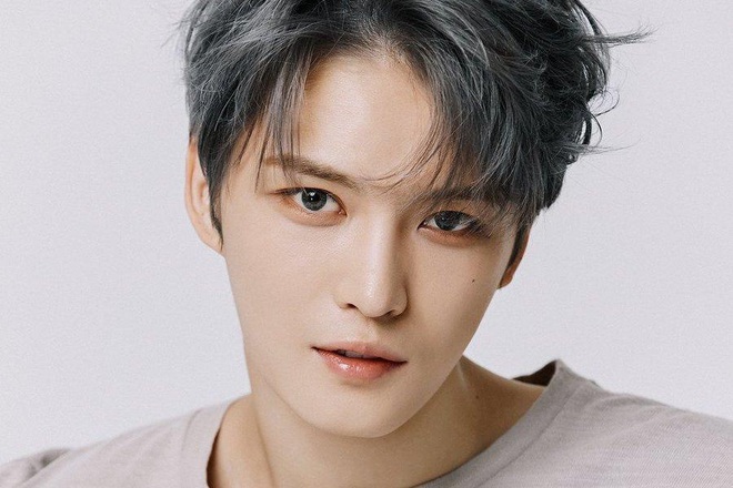 Jaejoong (JYJ) xác nhận nhiễm COVID-19, 1 tiếng sau sửa lại tâm thư và thừa nhận đây là trò đùa Cá tháng Tư - Ảnh 2.